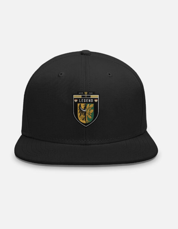 "LEGEND" Crest Black Snapback Cap – Unleash Your Legacy